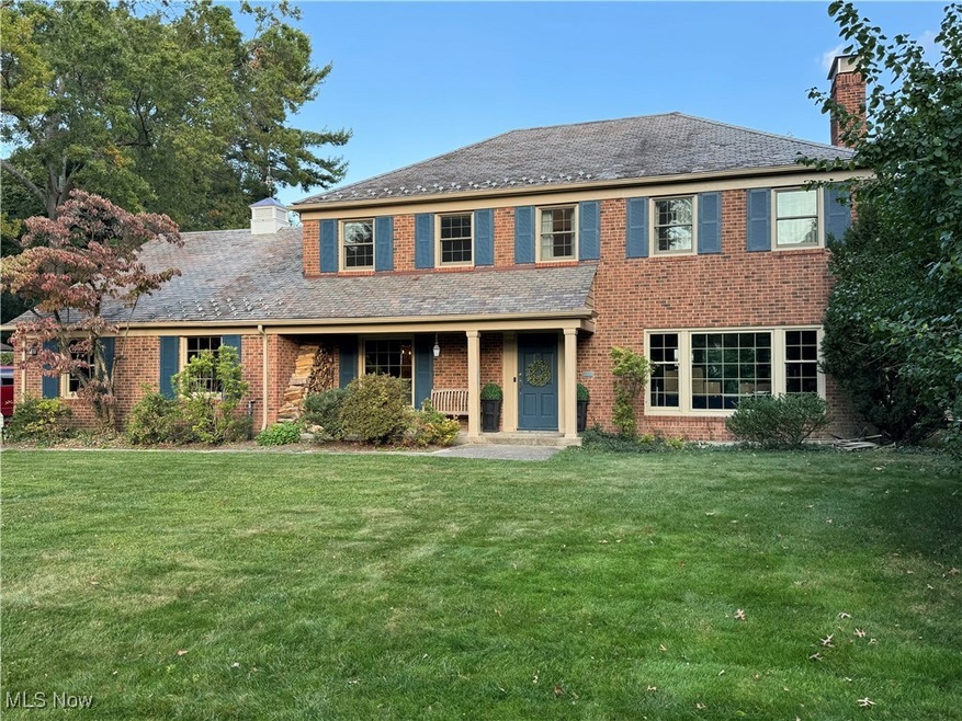 2867 Weybridge Rd, Cleveland, OH 44120 - photo 1