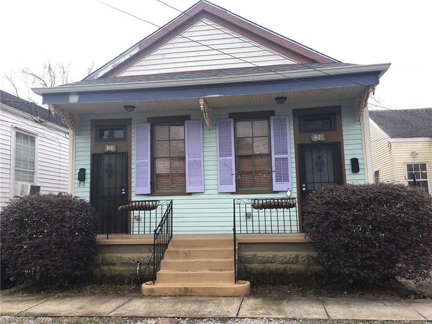 Adorable Double on S. Robertson Street 1 block fro