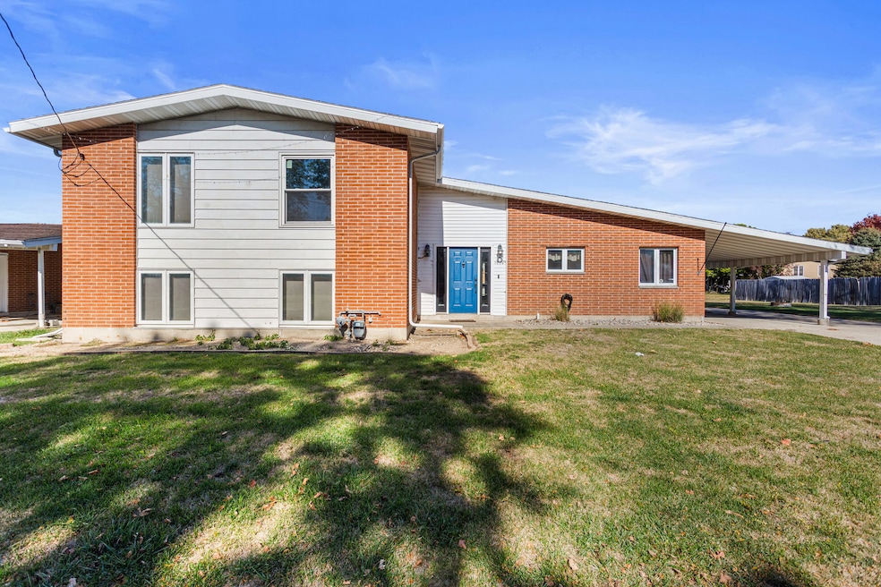 Pending $180,000 • Co-Listing Agent