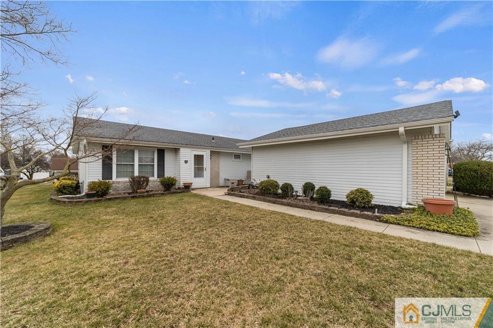 271 Convent Rd unit A, Monroe Township, NJ 08831 - photo 1