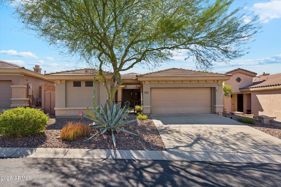 41841 N Mill Creek Way, Anthem, AZ 85086 - photo 1