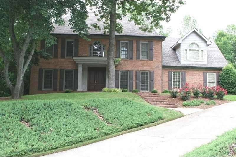 Exterior Front.