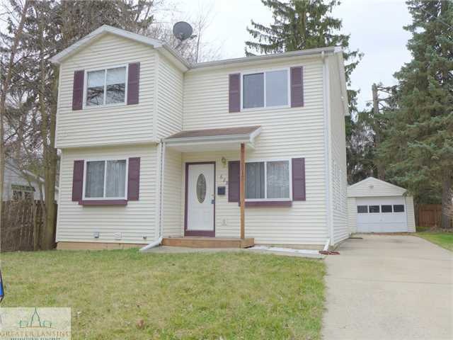 622 E Willard Ave, Lansing, MI 48910 - photo 1
