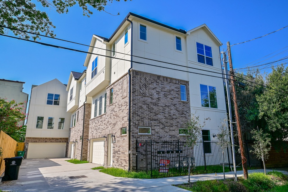 4317 Koehler St unit C, Houston, TX 77007 - photo 1