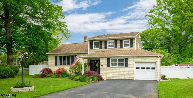 85 White Place, Clark, NJ 07066 - photo 1