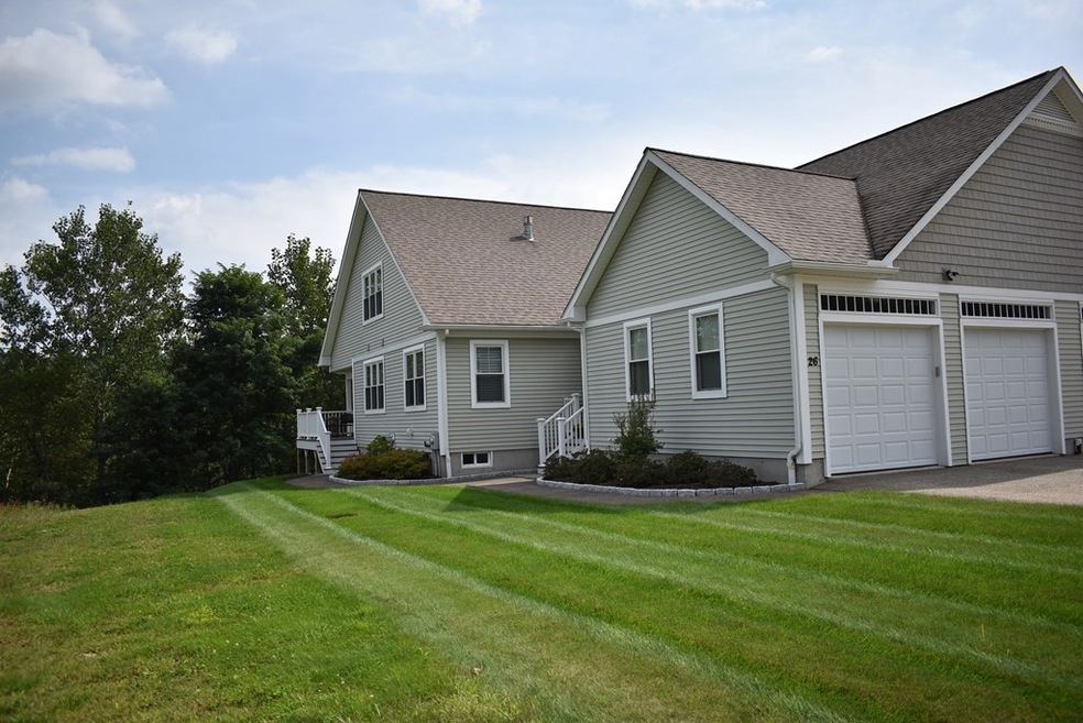 26 Victoria Dr unit 12, Rochdale, MA 01542 - photo 1