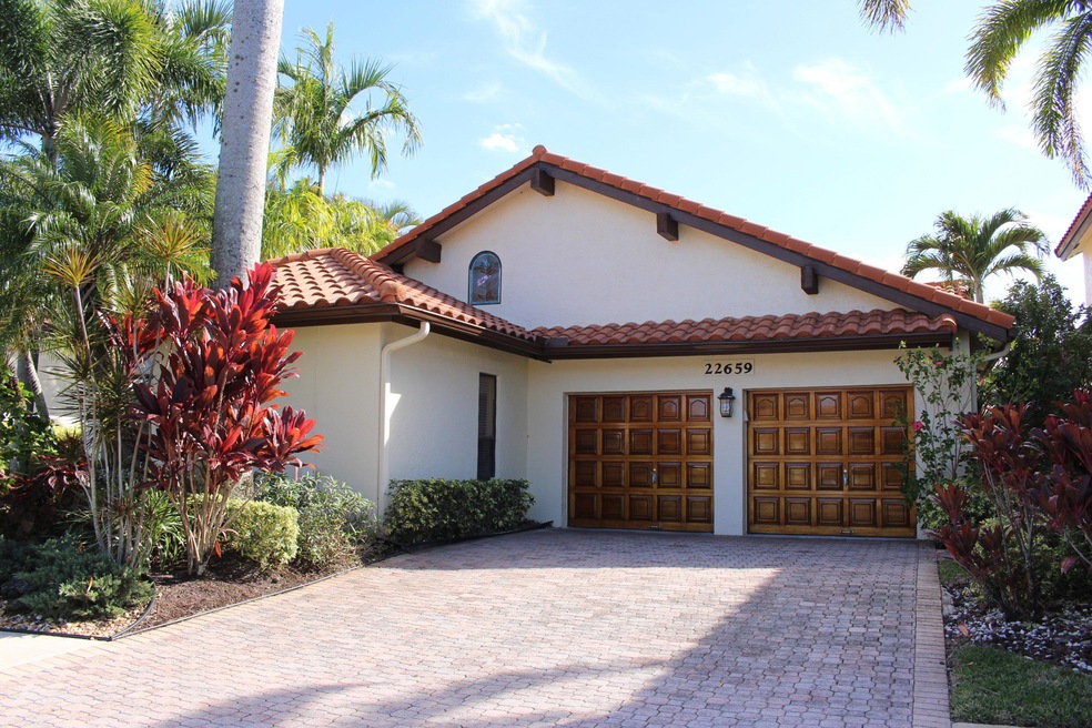 Front_View_of_Home