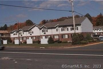 Chelsea Square Condominiums unit 14, Waterbury, CT 06705 - photo 1