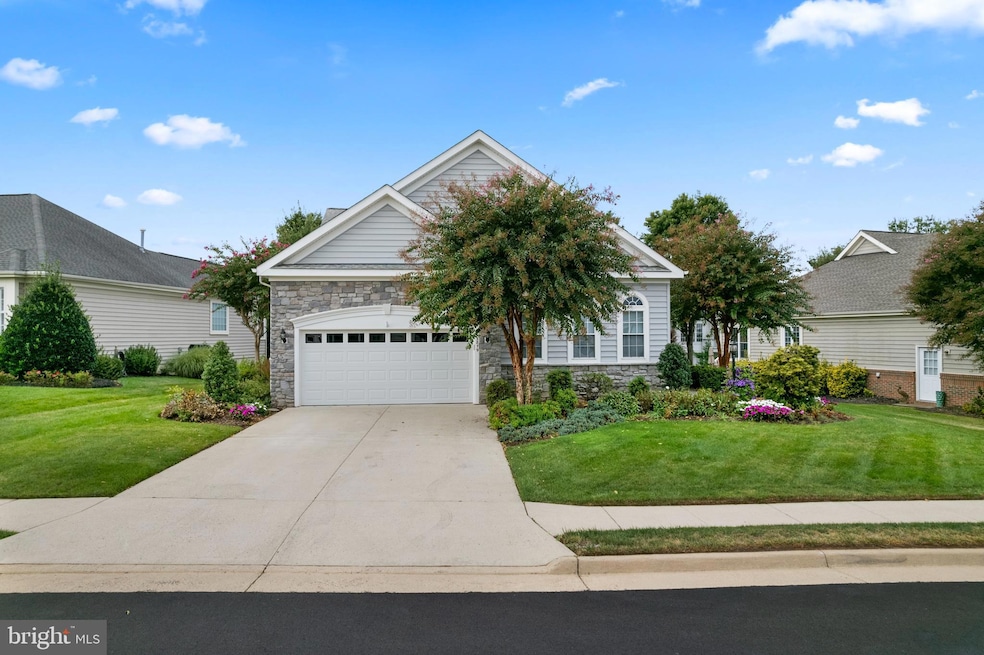 13879 Crabtree Way, Gainesville, VA 20155 - photo 1