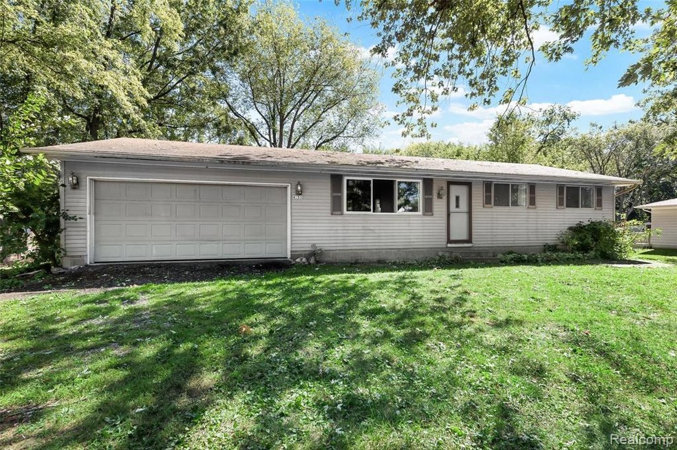 4153 Crooks St, West Bloomfield, MI 48323 - photo 1