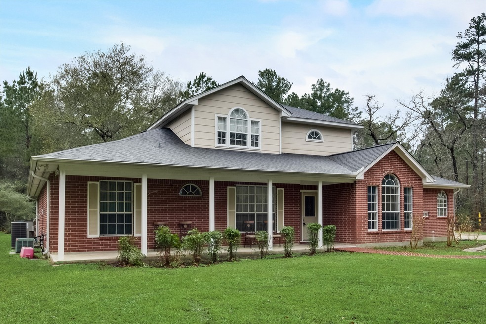 31135 S High Meadow Cir, Magnolia, TX 77355 - photo 1