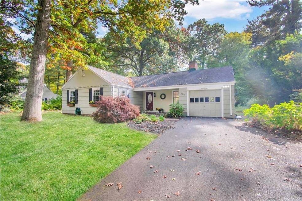 386 Neipsic Rd, Glastonbury, CT 06033 - photo 1