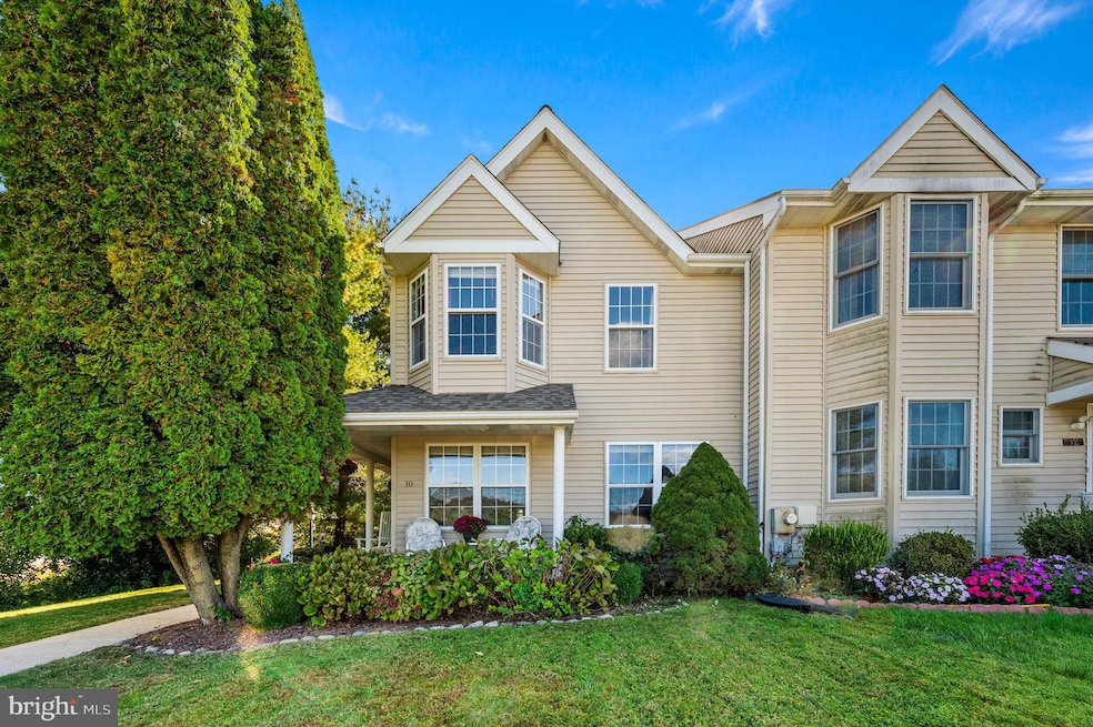 Under Contract $324,900