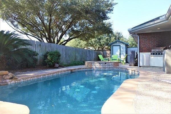 17431 Masonridge Dr, Houston, TX 77095 - photo 1