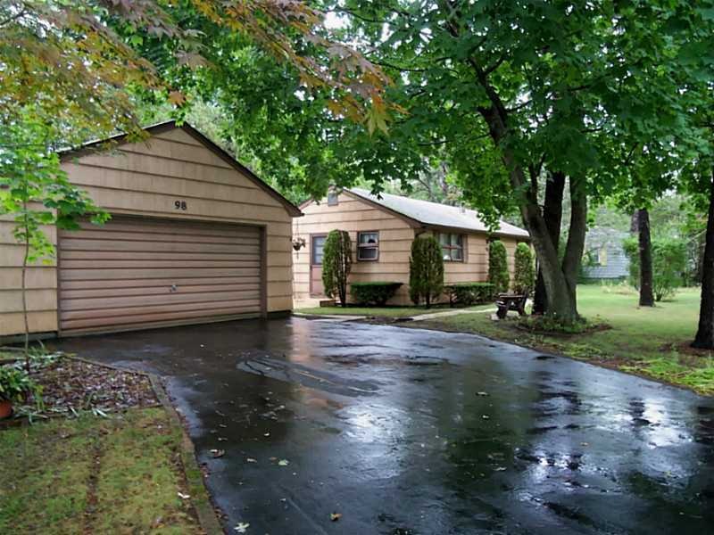 98 Balsam Rd, Wakefield, RI 02879 - photo 1
