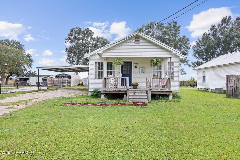 9823 W Etienne