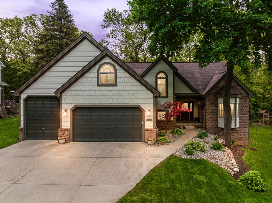 4989 Timber Lake-1