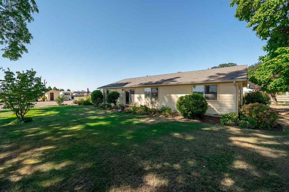 10315 River Rd NE, Salem, OR 97303 - photo 1