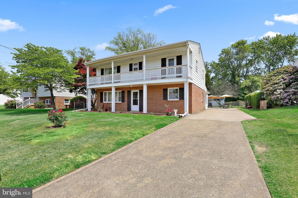 17841 Lyda Ln, Dumfries, VA 22026 - photo 1