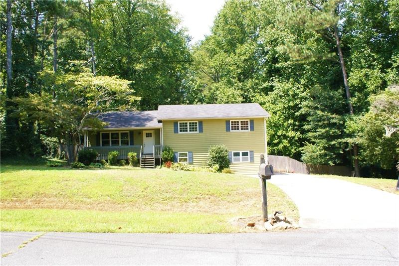 413 Pine Acres Dr, Canton, GA 30115 - photo 1