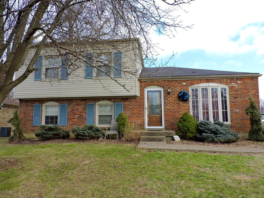 9120 Brandywyne Dr, Louisville, KY 40291 - photo 1