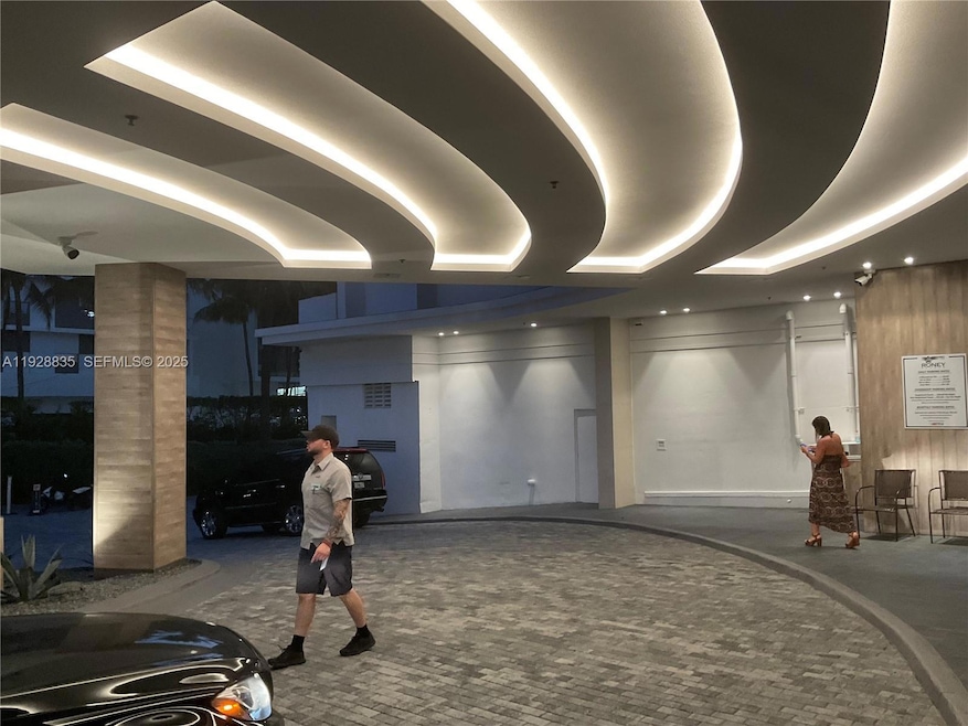 Roney Palace unit 704, Miami Beach, FL 33139 - photo 1