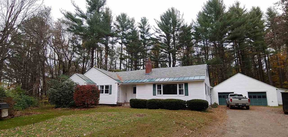 135 Prospect Hill Rd, Walpole, NH 03608 - photo 1