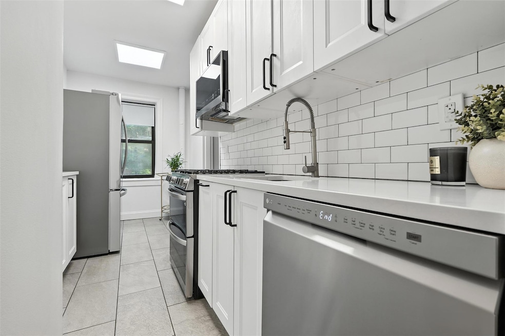 68 E Hartsdale Ave unit 1K, Hartsdale, NY 10530 - photo 1