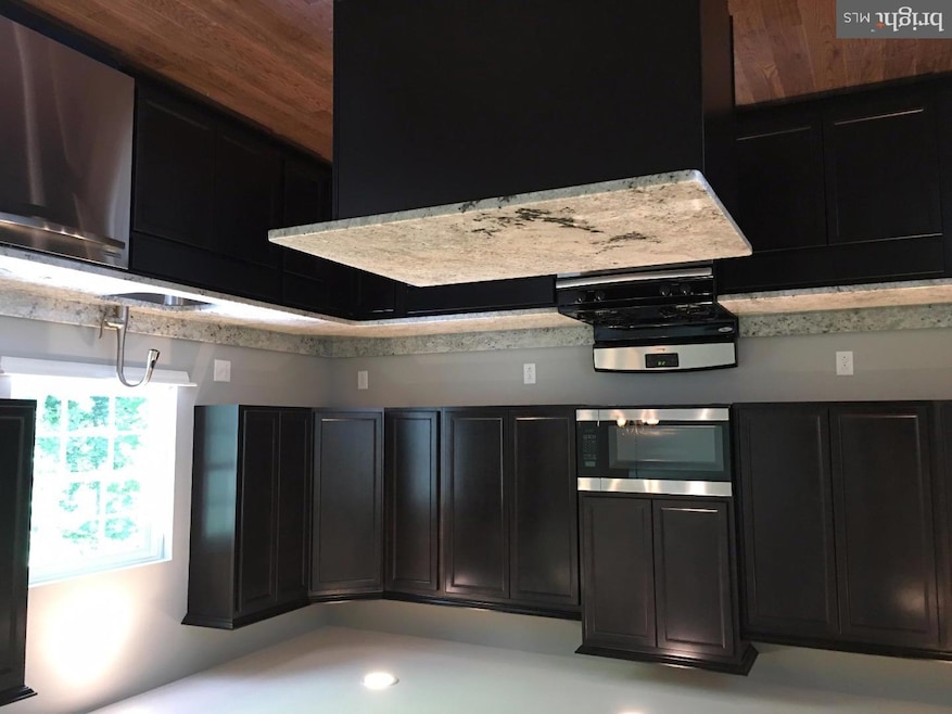 302 Patsy Ct, West Deptford, NJ 08066 - photo 1