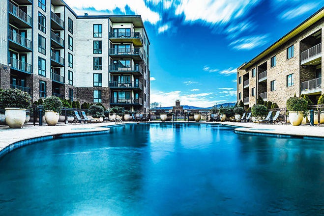 One North Shore Pool