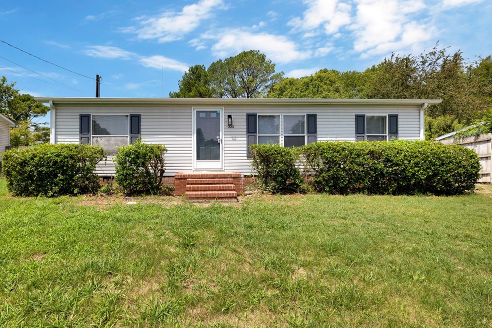 Welcome to 223 Nowlin Dr.!