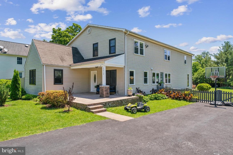 Sold $920,000 • Co-Listing Agent