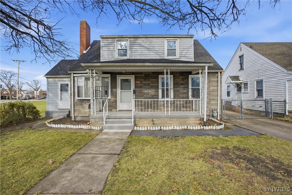3510 Chapin Ave, Niagara Falls, NY 14301 - photo 1