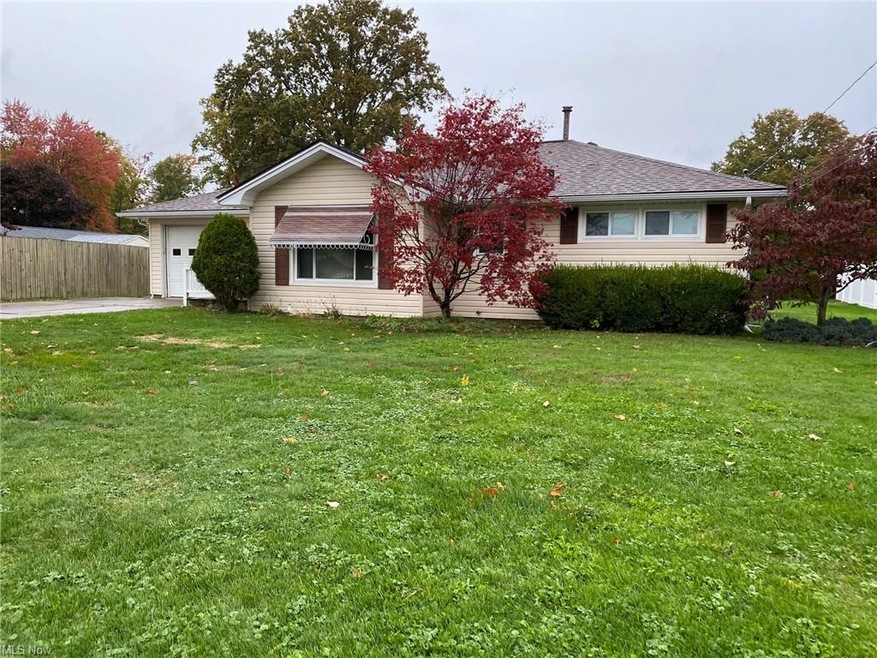 1655 Hagey Dr, Barberton, OH 44203 - photo 1