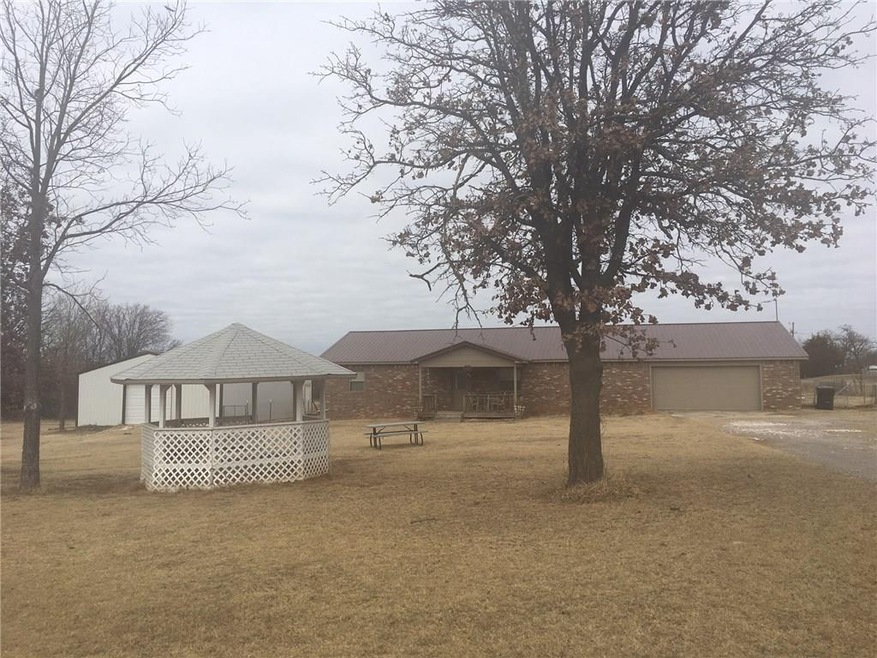 16837 Lake Estate, Shawnee, OK 74801 - photo 1