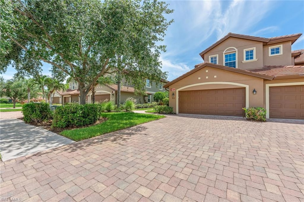 For Sale $545,900 • Co-Listing Agent