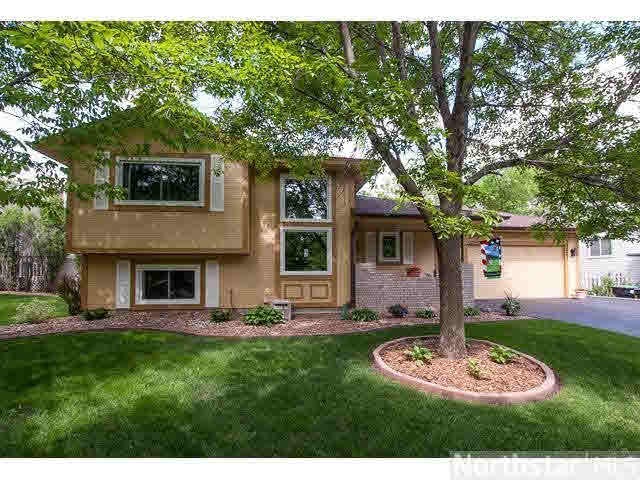 12944 Nightingale St NW, Coon Rapids, MN 55448 - photo 1