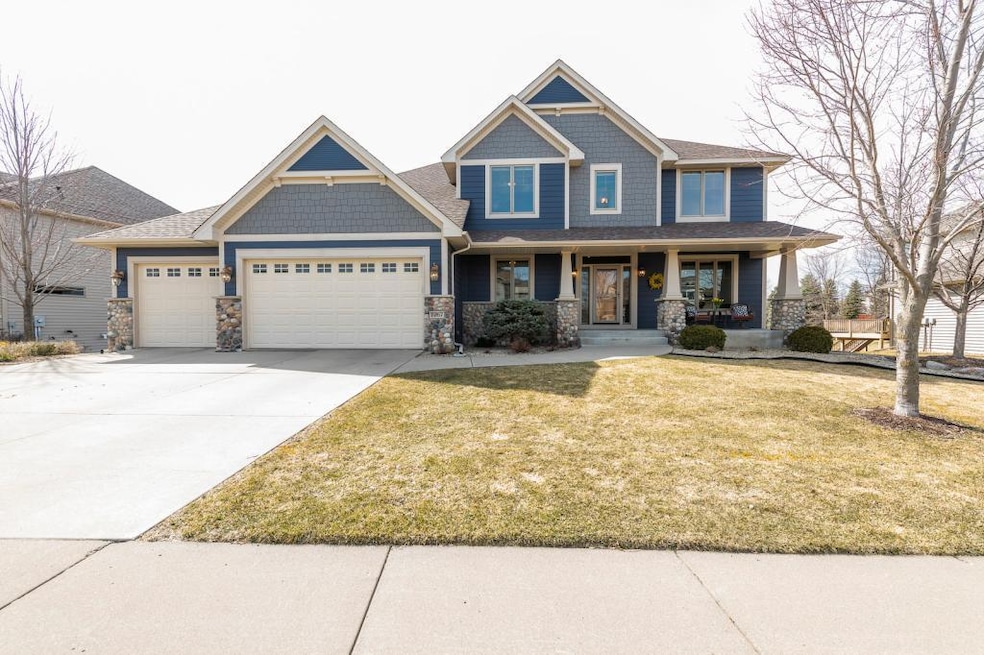WELCOME HOME!