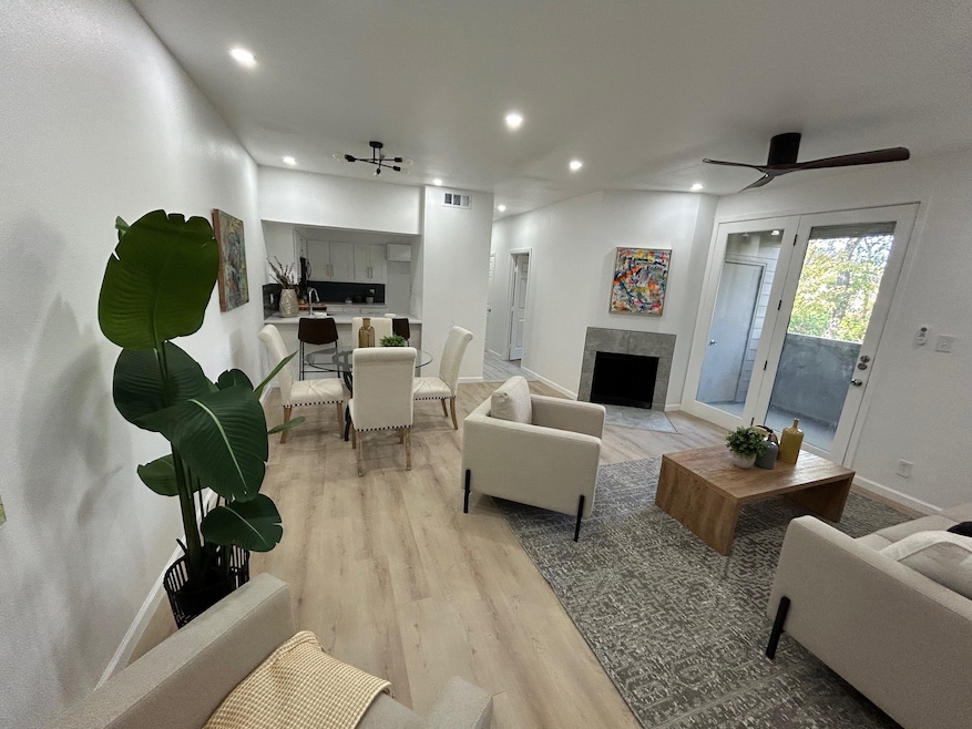 Parkwood Creek Condominiums unit 9, Dallas, TX 75240 - photo 1