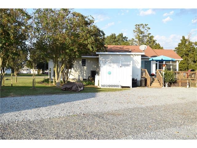 3419 Grandview Dr, Dunnsville, VA 22454 - photo 1