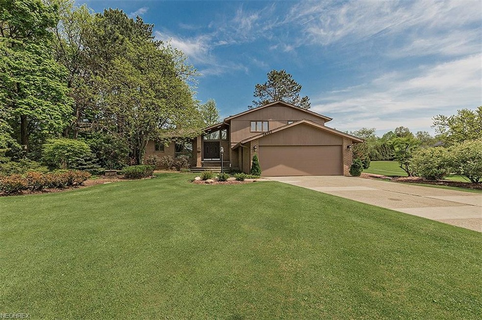 Welcome to 24712 Beechmont Ct.