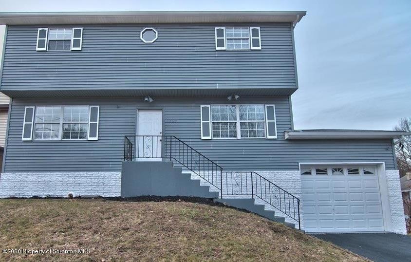 1827 Mcdonough Ave, Scranton, PA 18508 - photo 1