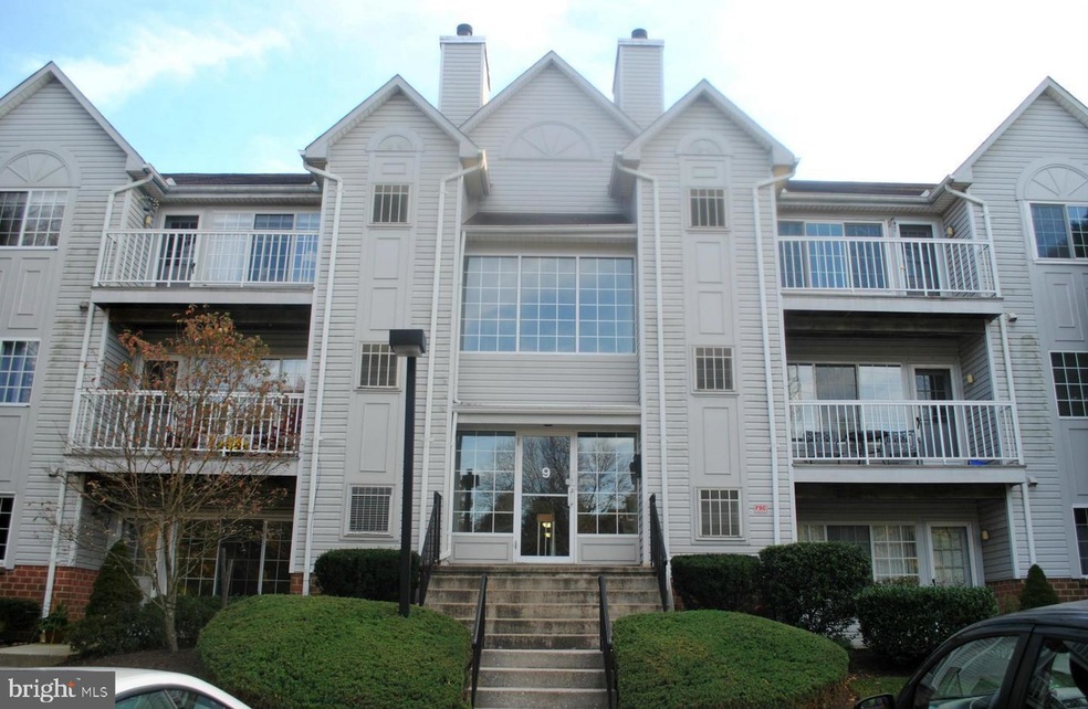 9 Tintern Ct unit 202, Lutherville Timonium, MD 21093 - photo 1