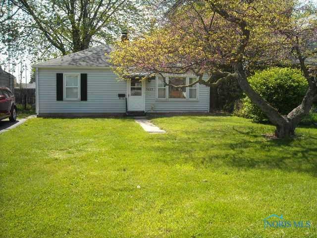 5023 Rowland Rd, Toledo, OH 43613 - photo 1