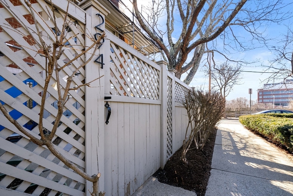 294 Sidney St unit 294, Cambridge, MA 02139 - photo 1