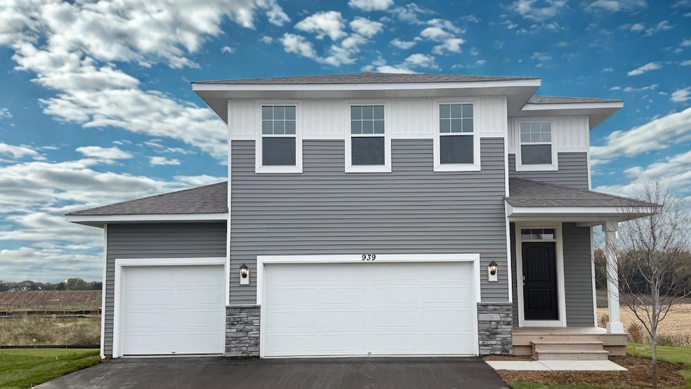 939 Redfield Cir, Delano, MN 55328 - photo 1