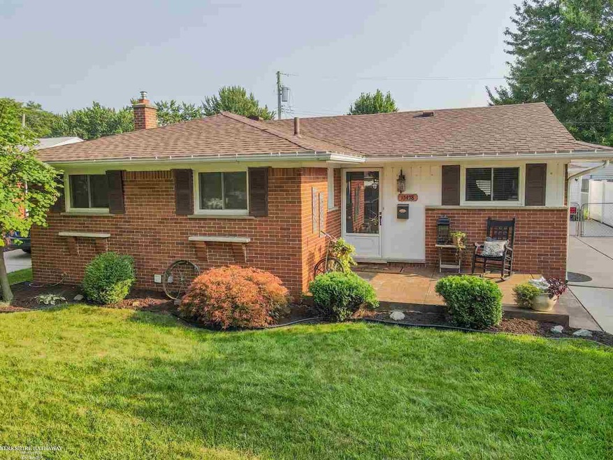 15458 Everly St, Roseville, MI 48066 - photo 1