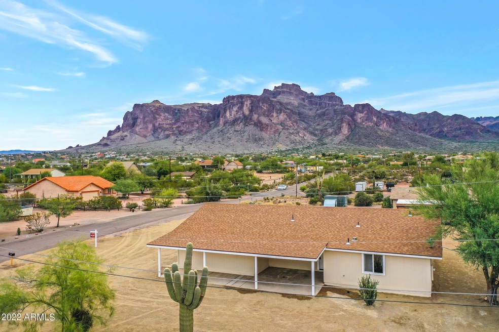 4501 E Roundup St-31
