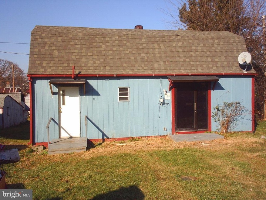 113 E 12th Ave, Ranson, WV 25438 - photo 1