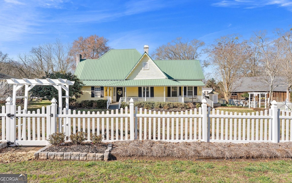 115 W Railroad St, Bowman, GA 30624 - photo 1